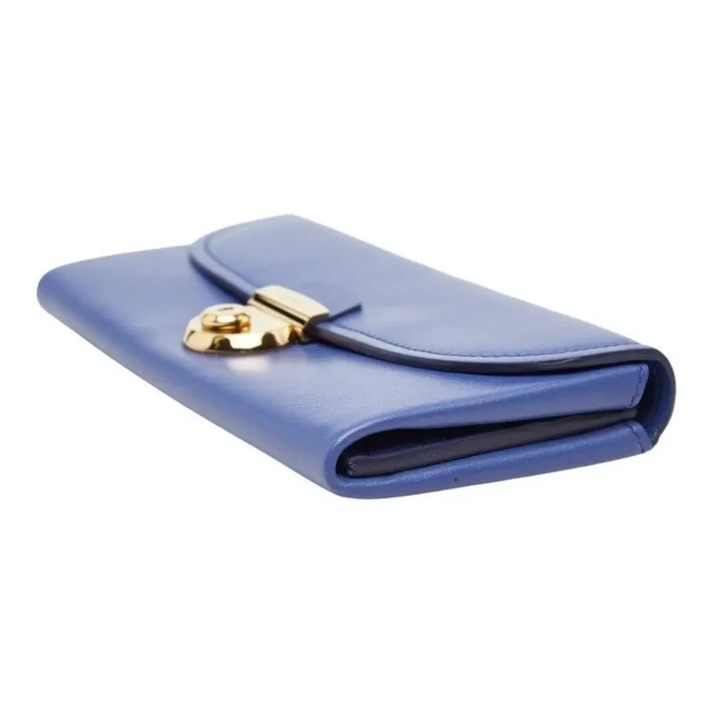 Salvatore Ferragamo height width